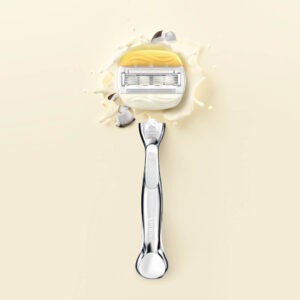 خود تراش زنانه ژیلت ونوس 5 تیغ و 1 عدد یدک اضاف