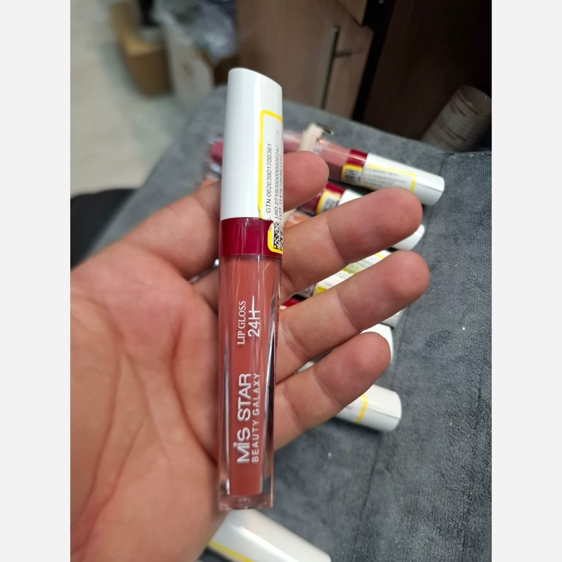 رژلب مایع میس استار 24 ساعته شماره 15 MLG