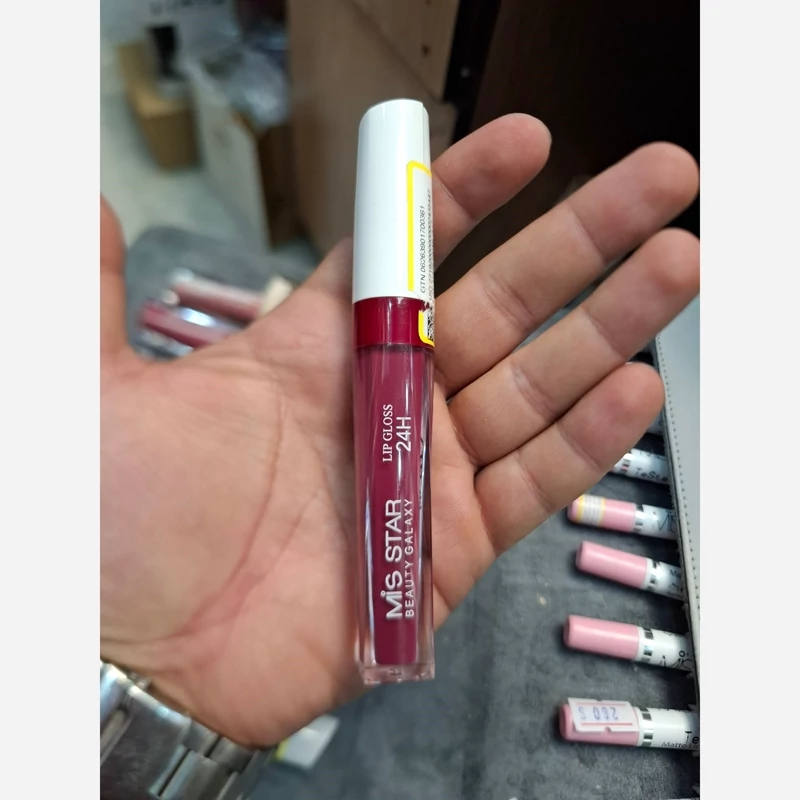 رژلب مایع میس استار 24 ساعته شماره 17 MLG