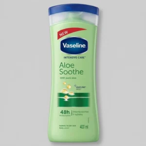 لوسیون بدن وازلین مدل Aloe Soothe حجم 400 میلی‌لیتر نرم‌کننده و آبرسان پوست خشک و معمولی با عصاره آلوئه ورا جذب سریع و حفظ لطافت و نرمی پوست بعد از استحمام